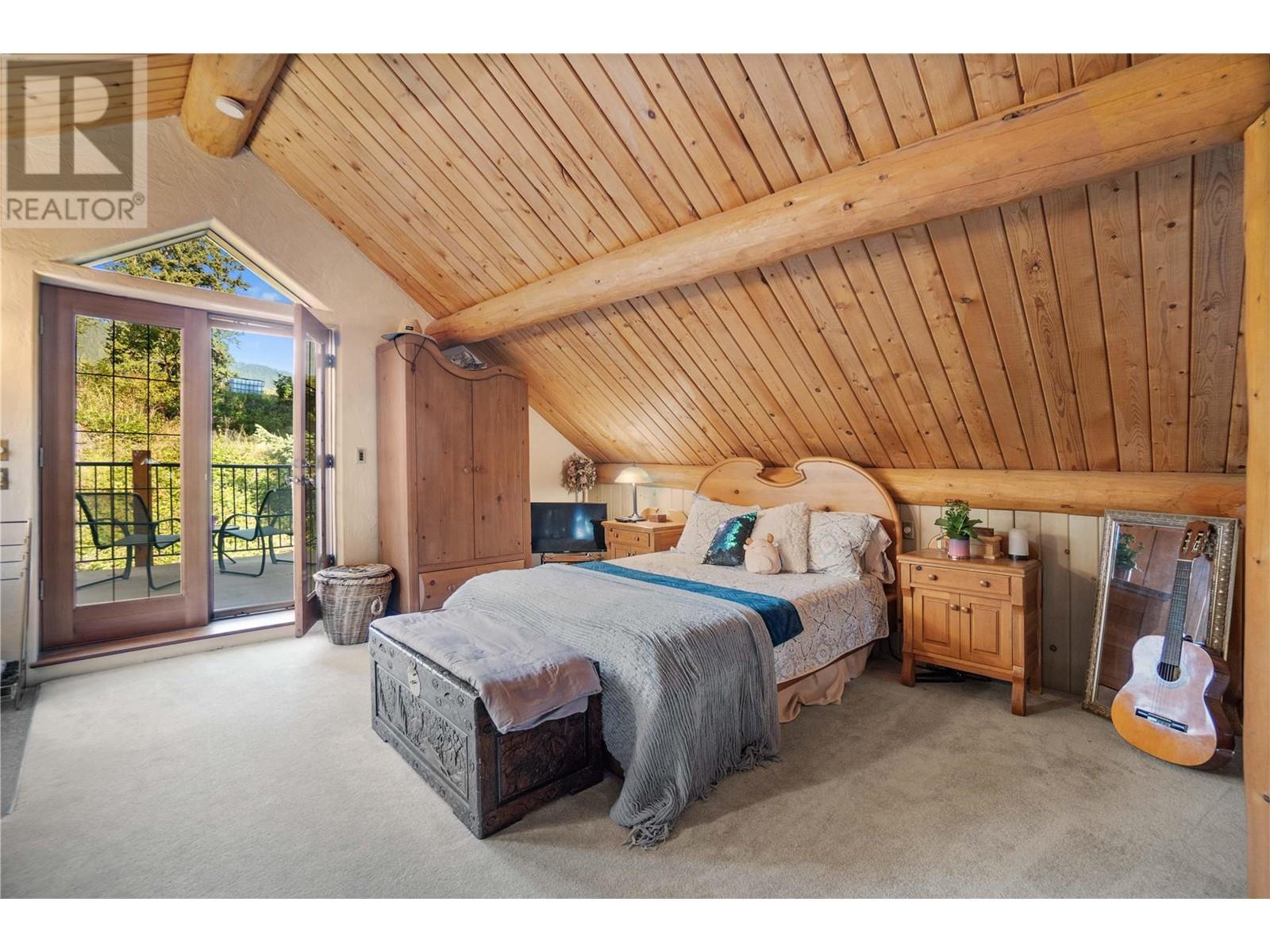 1291 Otter Lake Road, Armstrong