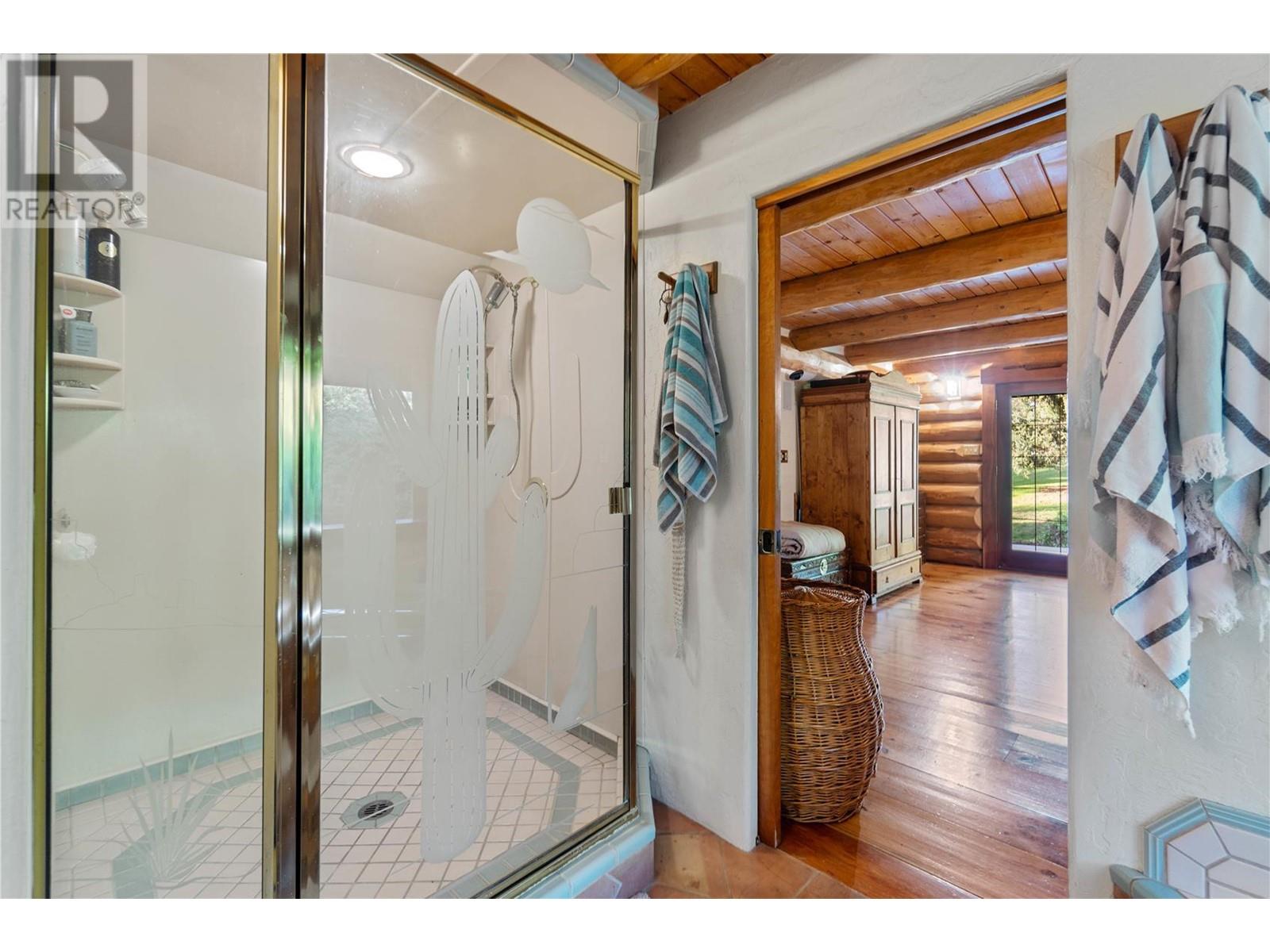 1291 Otter Lake Road, Armstrong