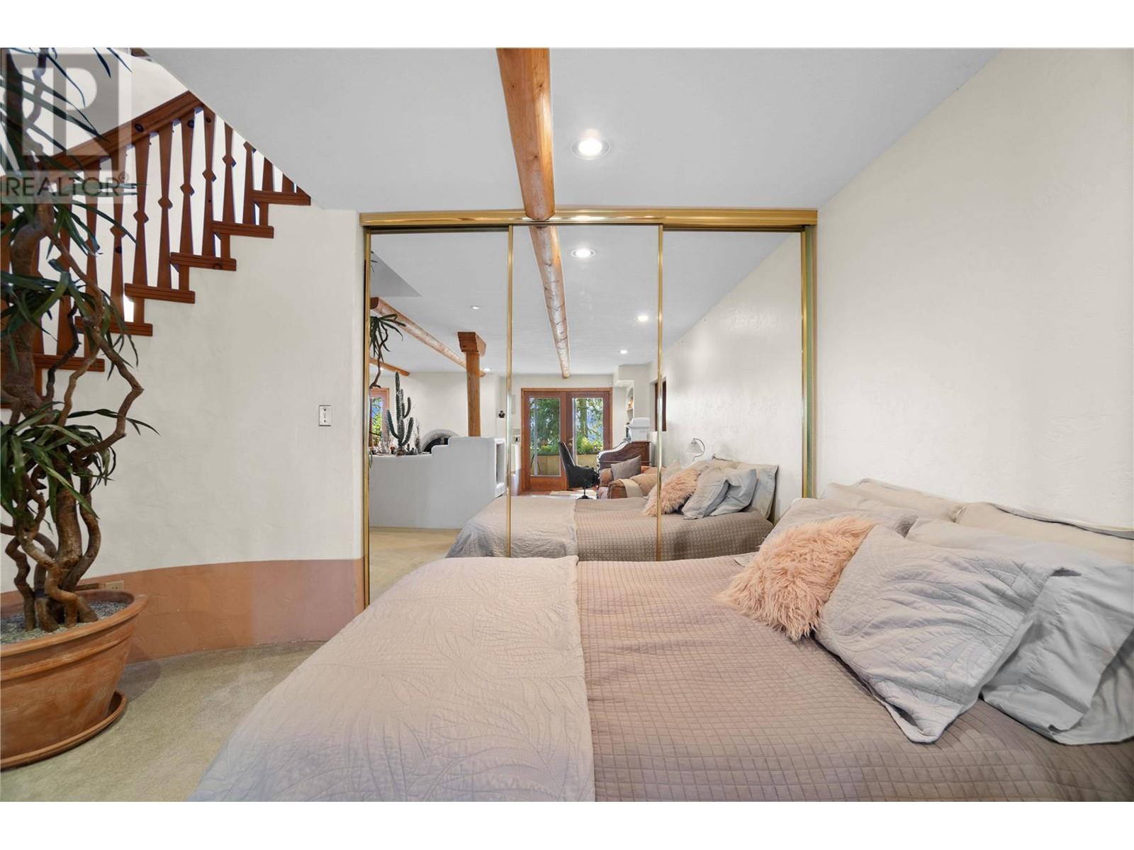 1291 Otter Lake Road, Armstrong