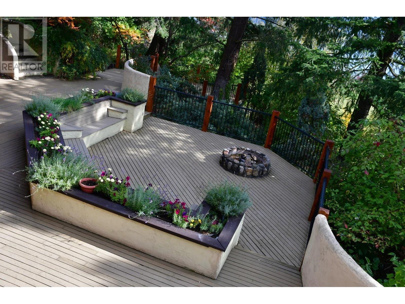 1291 Otter Lake Road, Armstrong