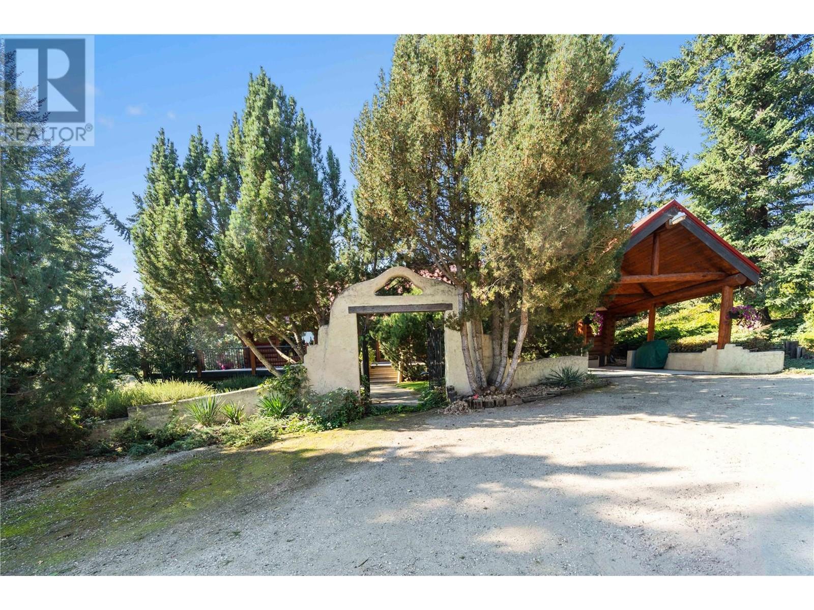 1291 Otter Lake Road, Armstrong