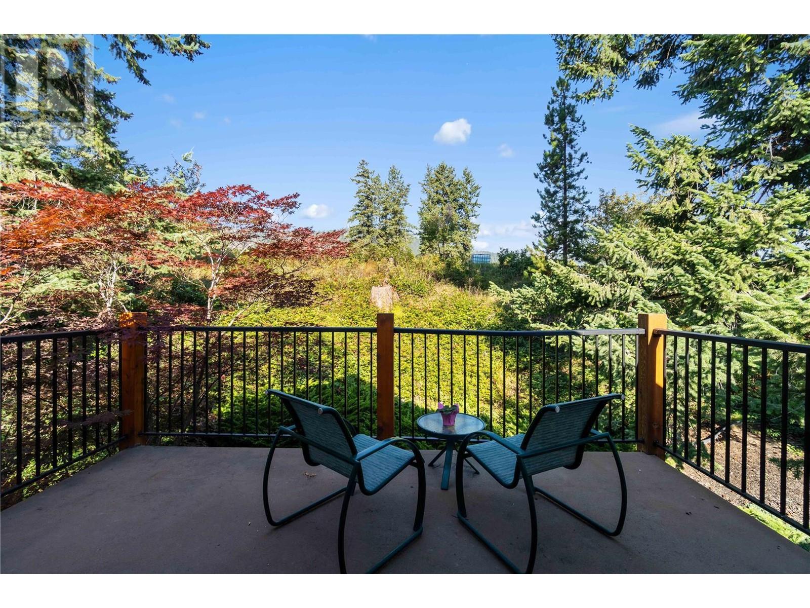 1291 Otter Lake Road, Armstrong