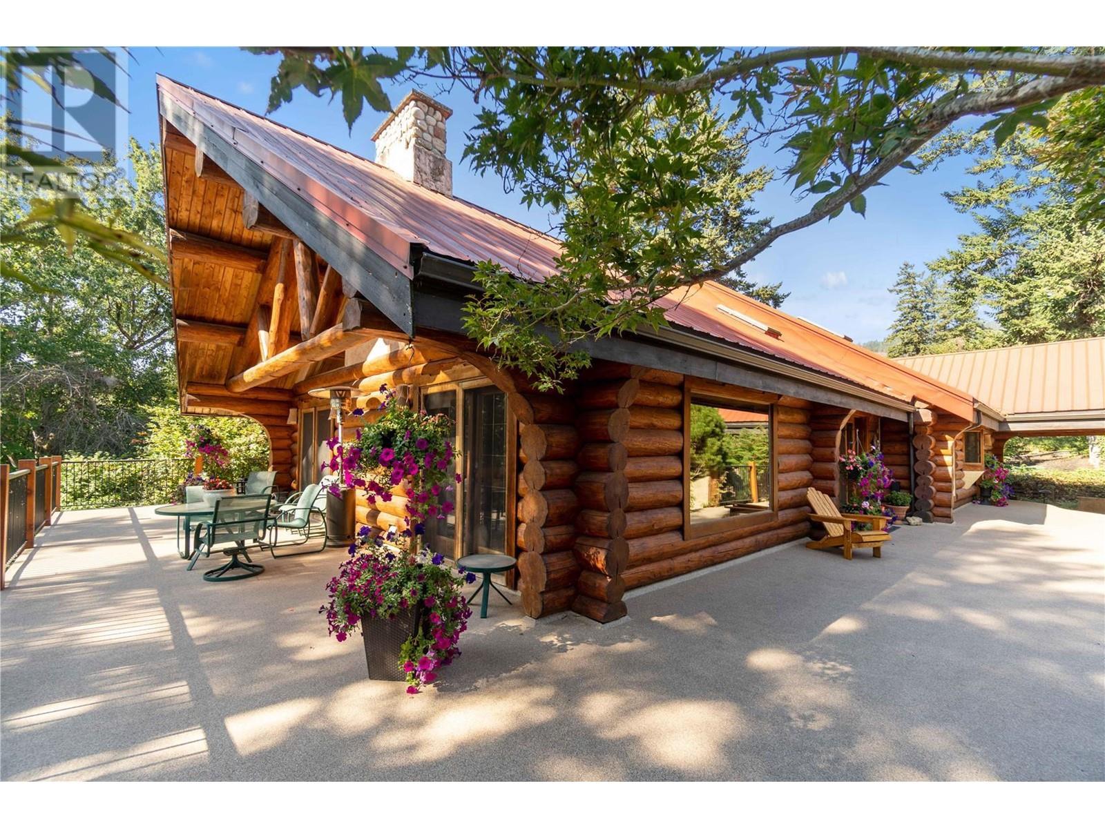 1291 Otter Lake Road, Armstrong