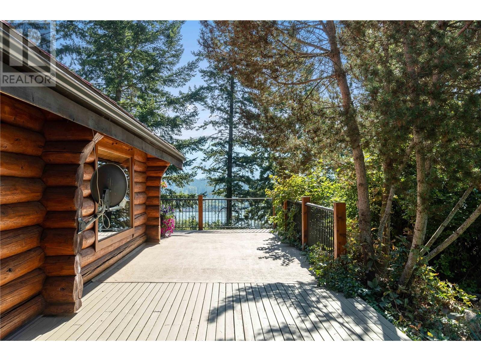 1291 Otter Lake Road, Armstrong