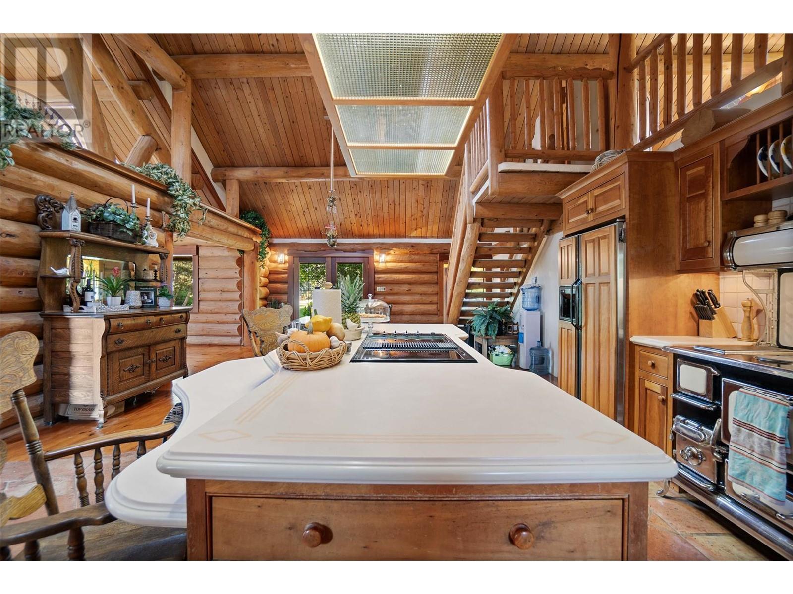 1291 Otter Lake Road, Armstrong