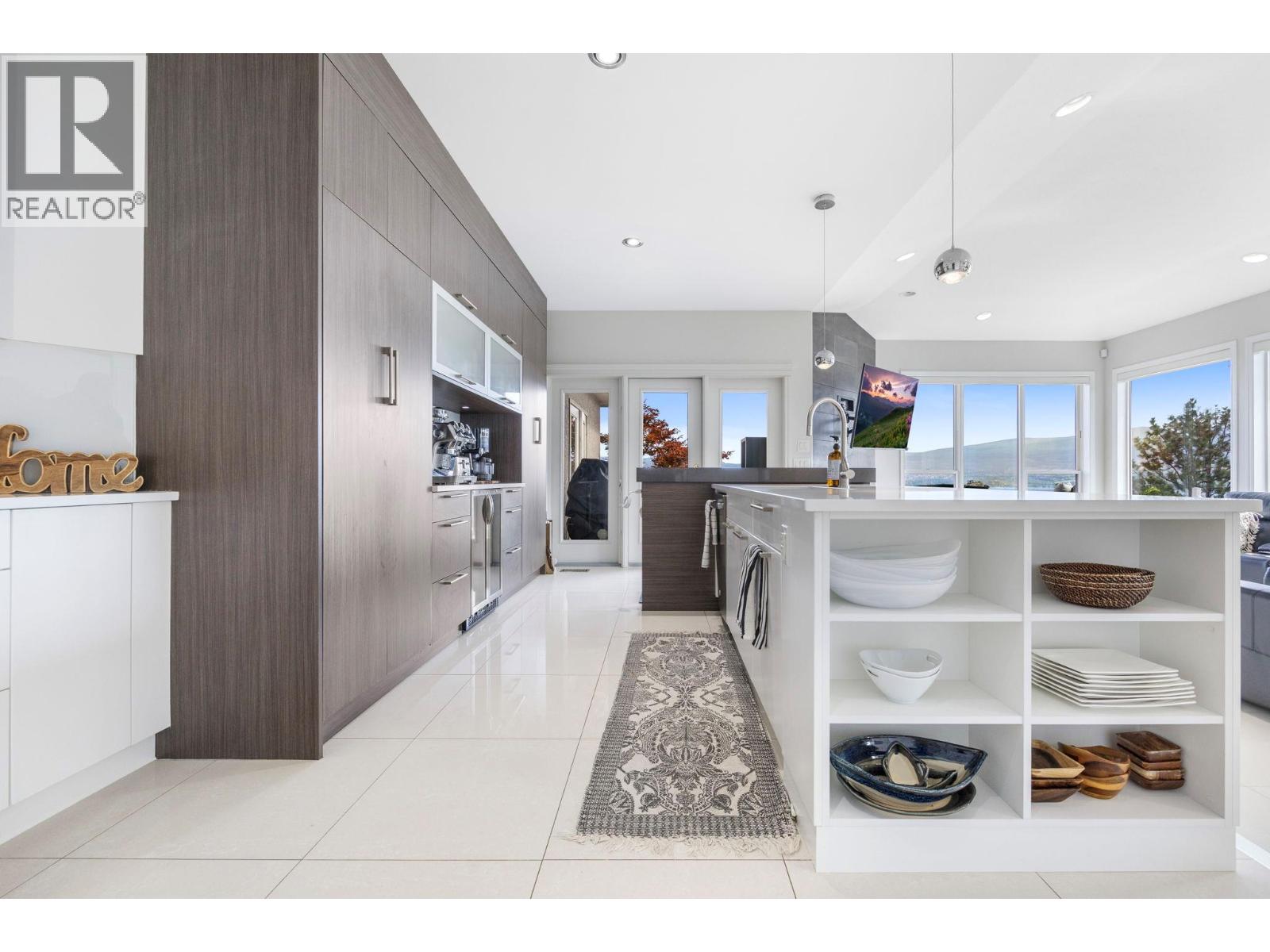  3567 Royal Gala Drive, West Kelowna