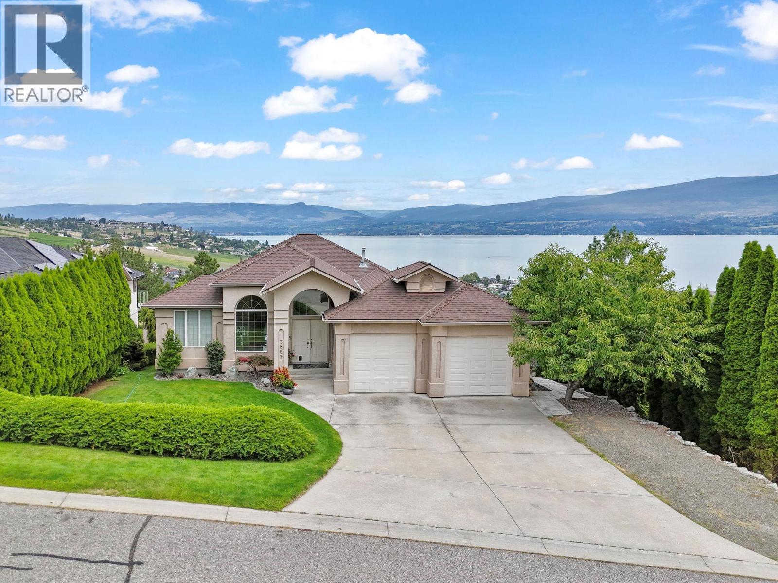  3567 Royal Gala Drive, West Kelowna
