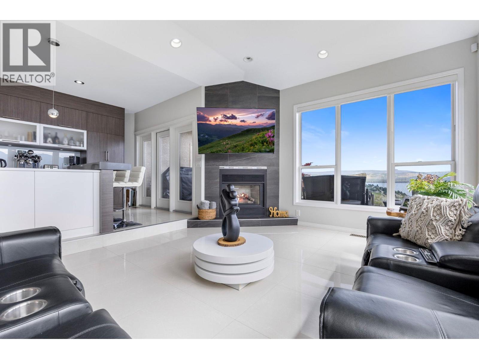  3567 Royal Gala Drive, West Kelowna