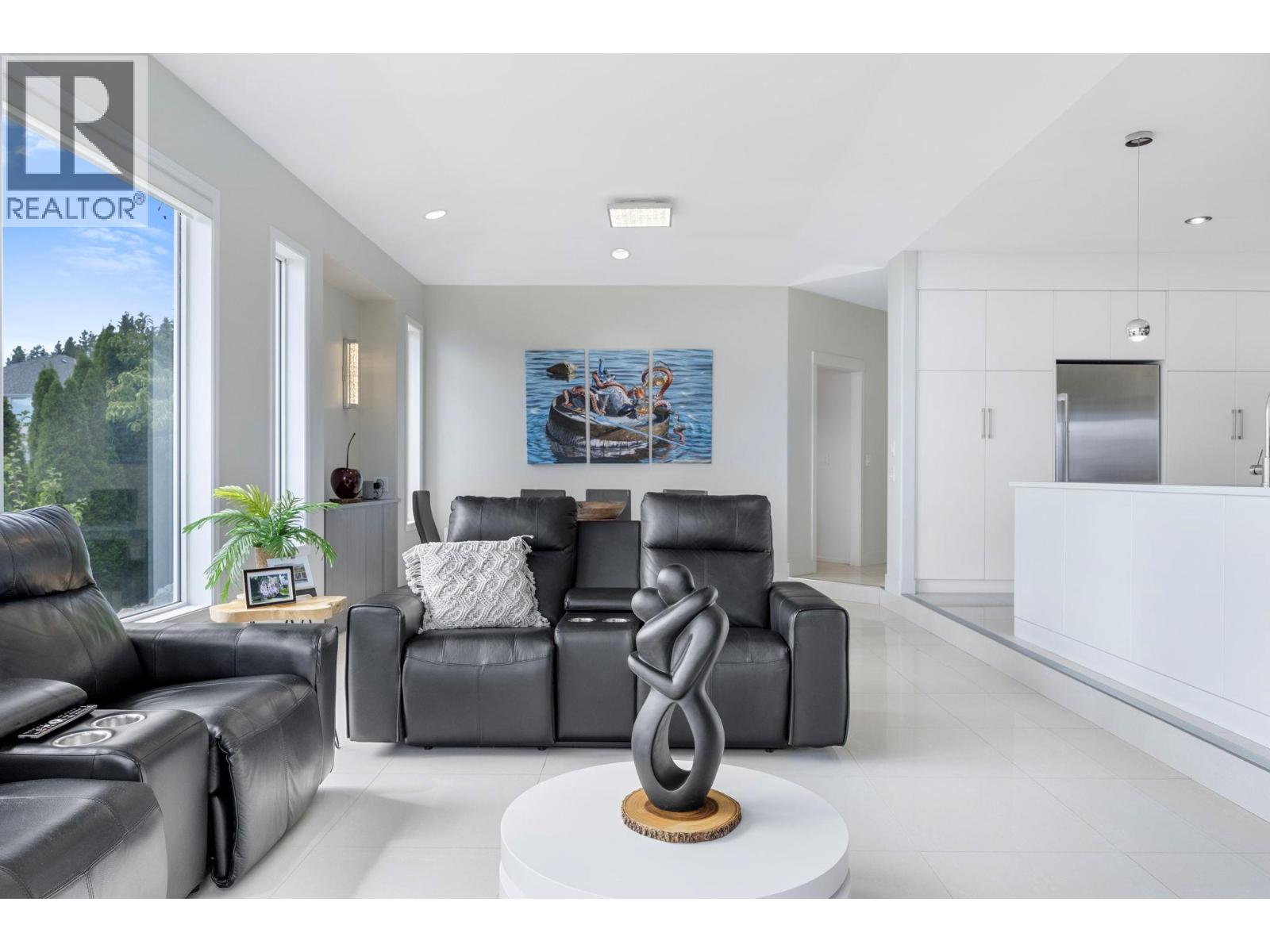  3567 Royal Gala Drive, West Kelowna