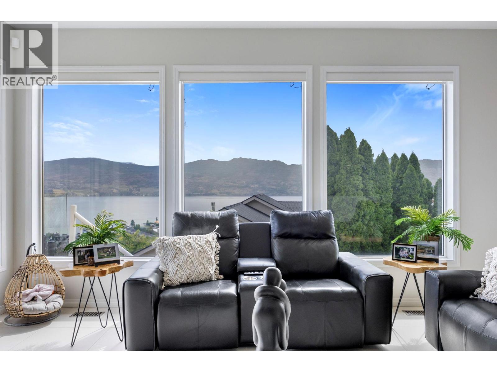  3567 Royal Gala Drive, West Kelowna