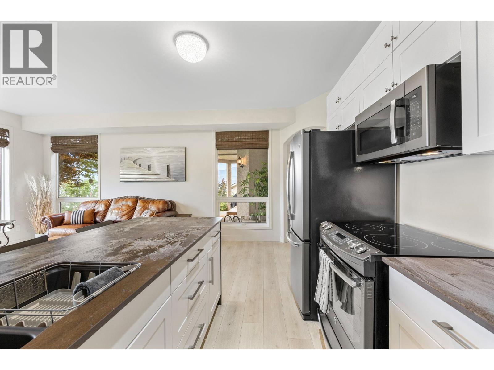  3567 Royal Gala Drive, West Kelowna