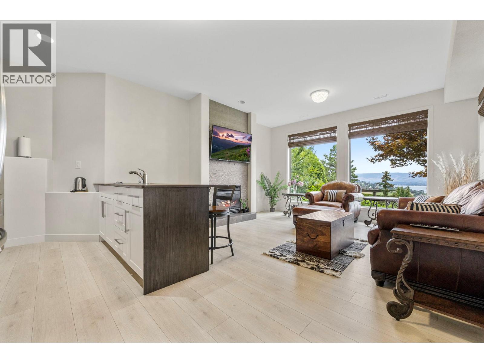  3567 Royal Gala Drive, West Kelowna