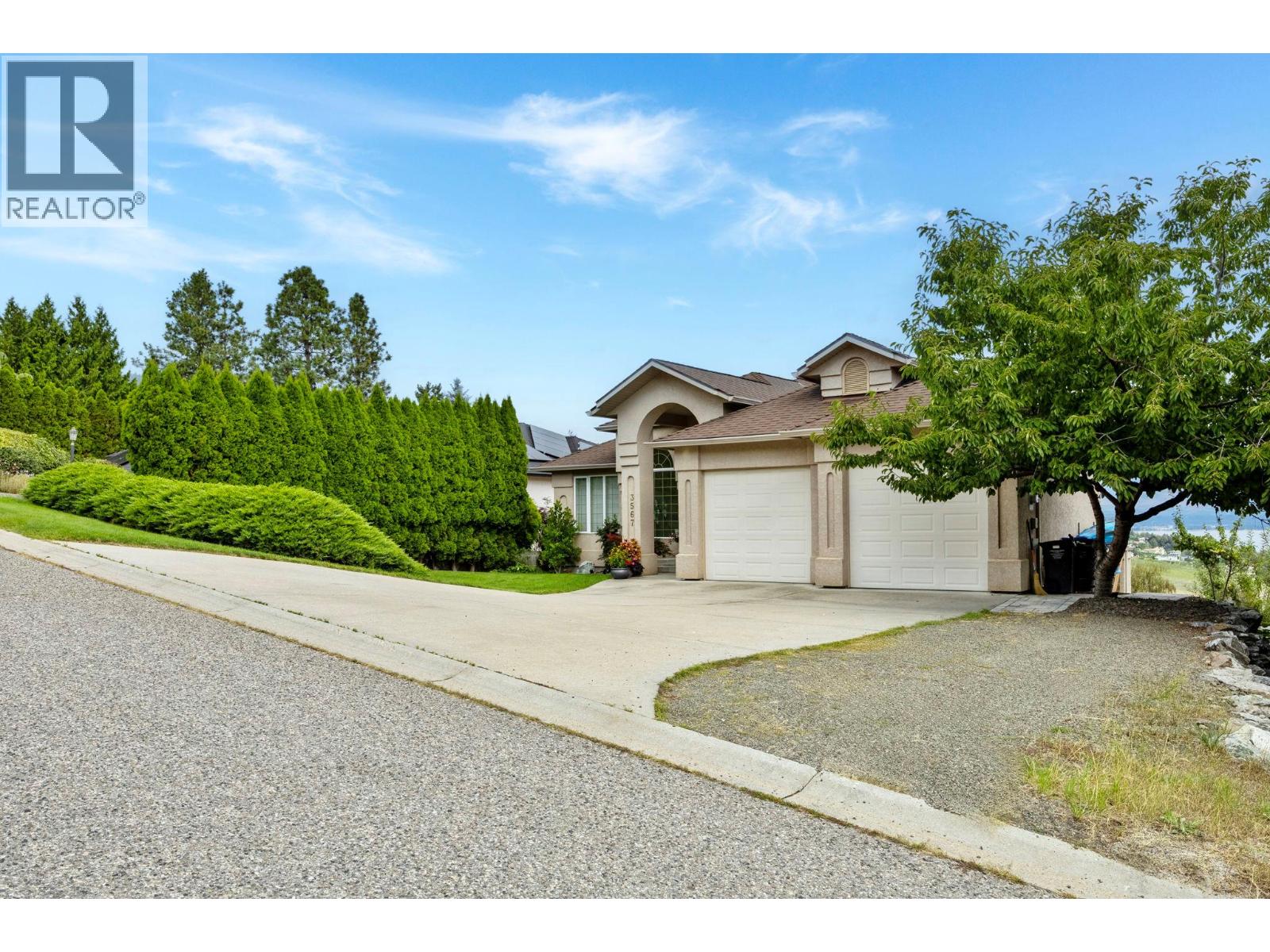  3567 Royal Gala Drive, West Kelowna