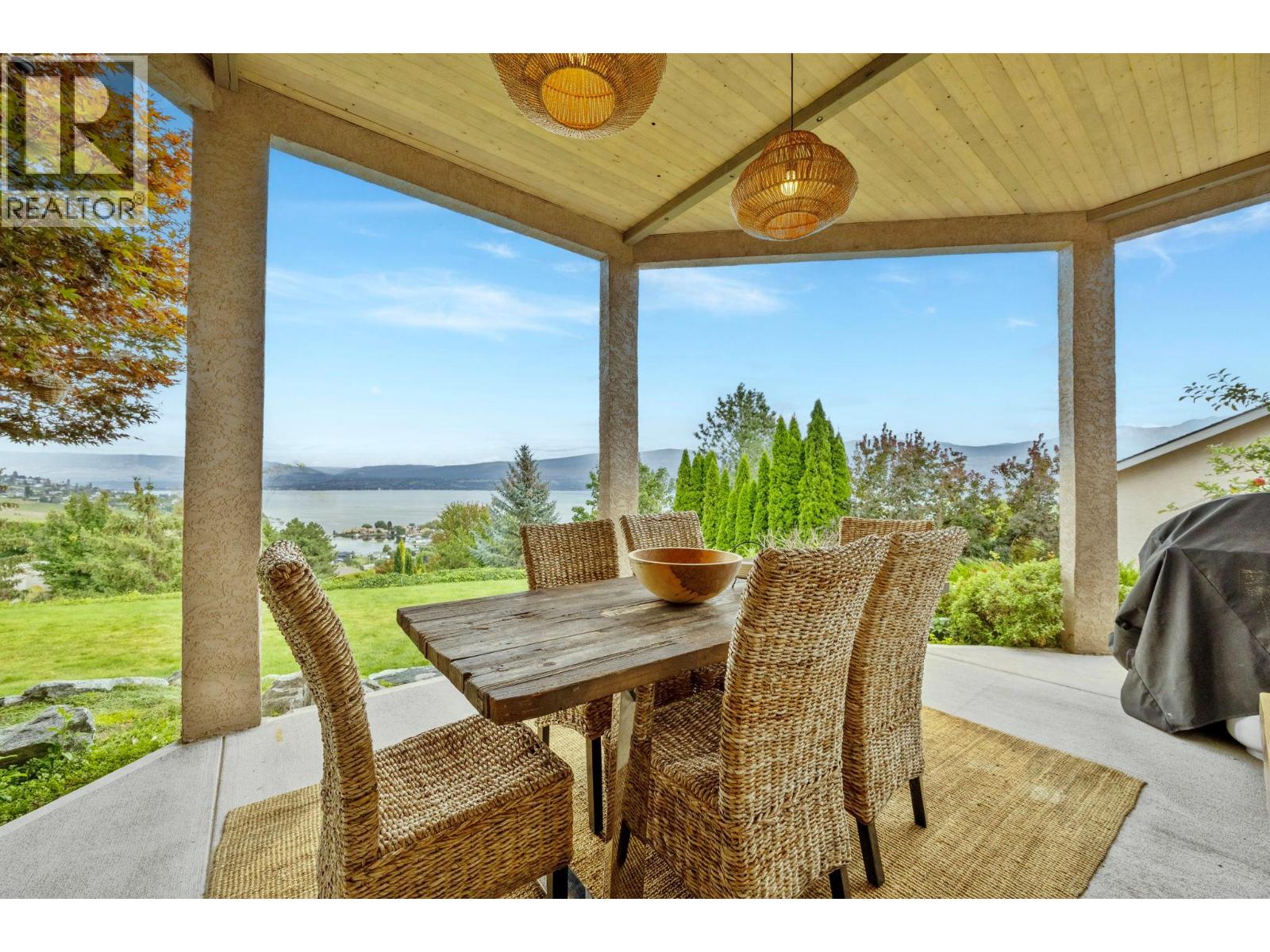  3567 Royal Gala Drive, West Kelowna
