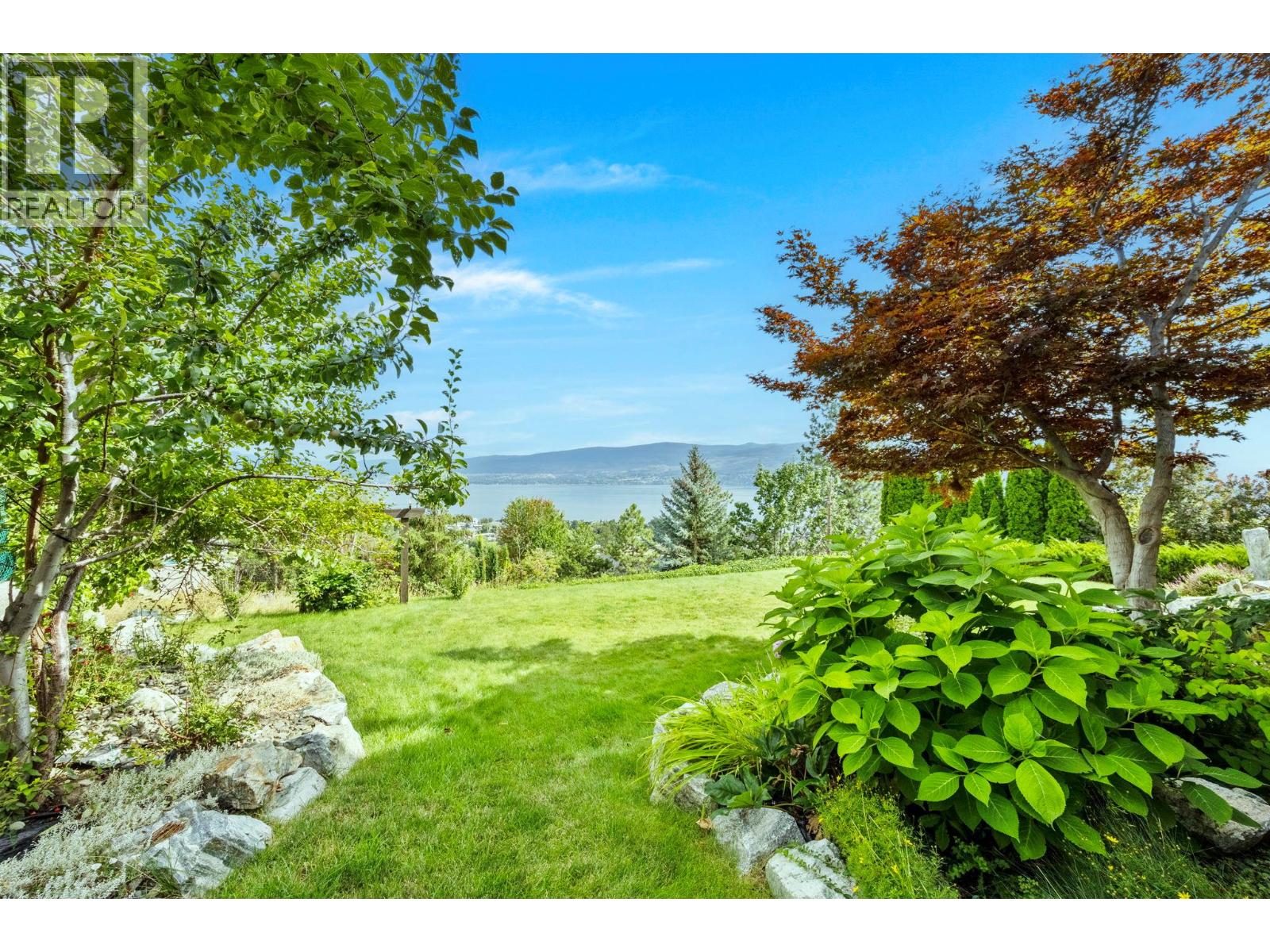  3567 Royal Gala Drive, West Kelowna