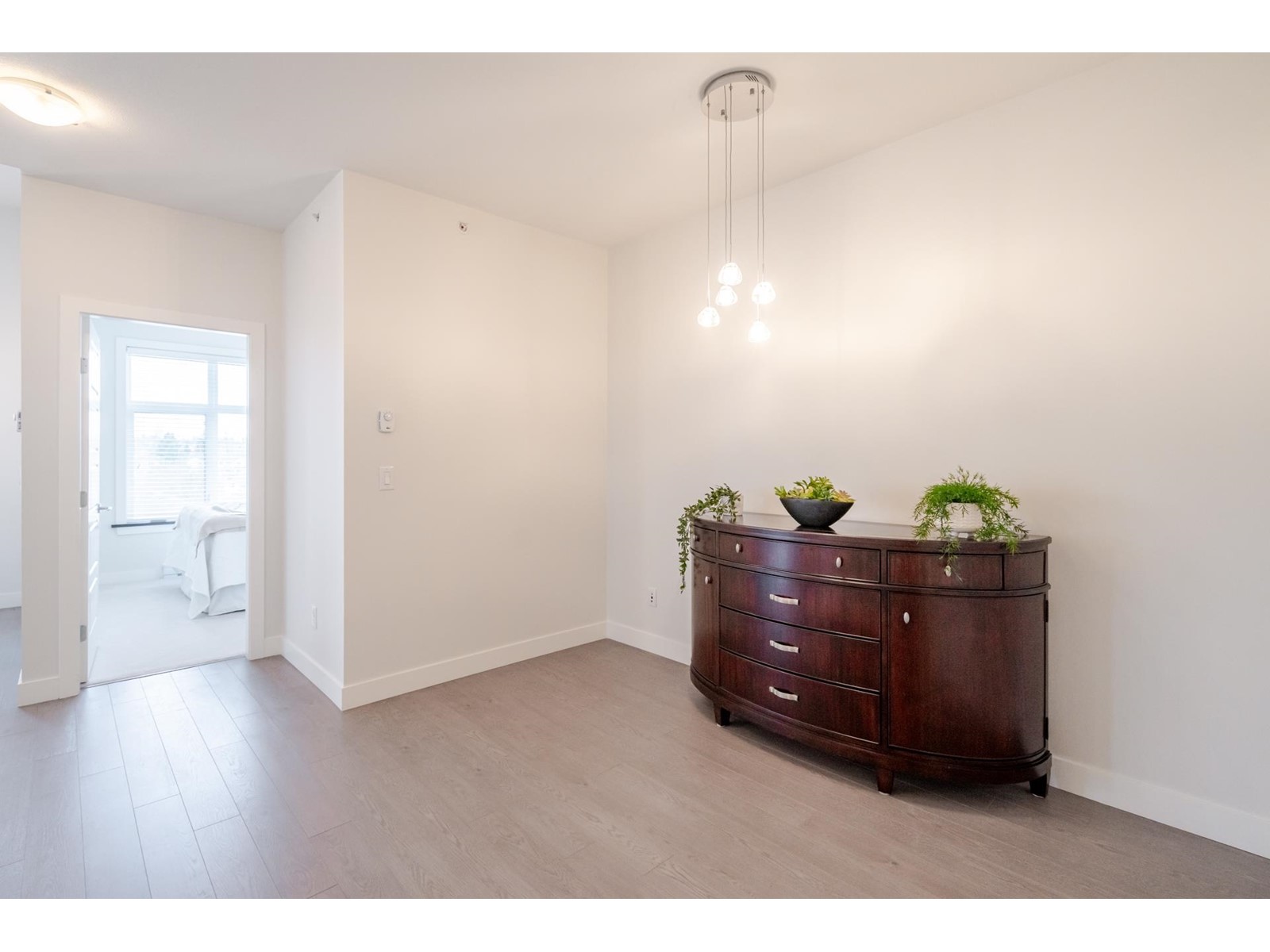 Photo 6 of 407 20068 Fraser Highway, Langley BC