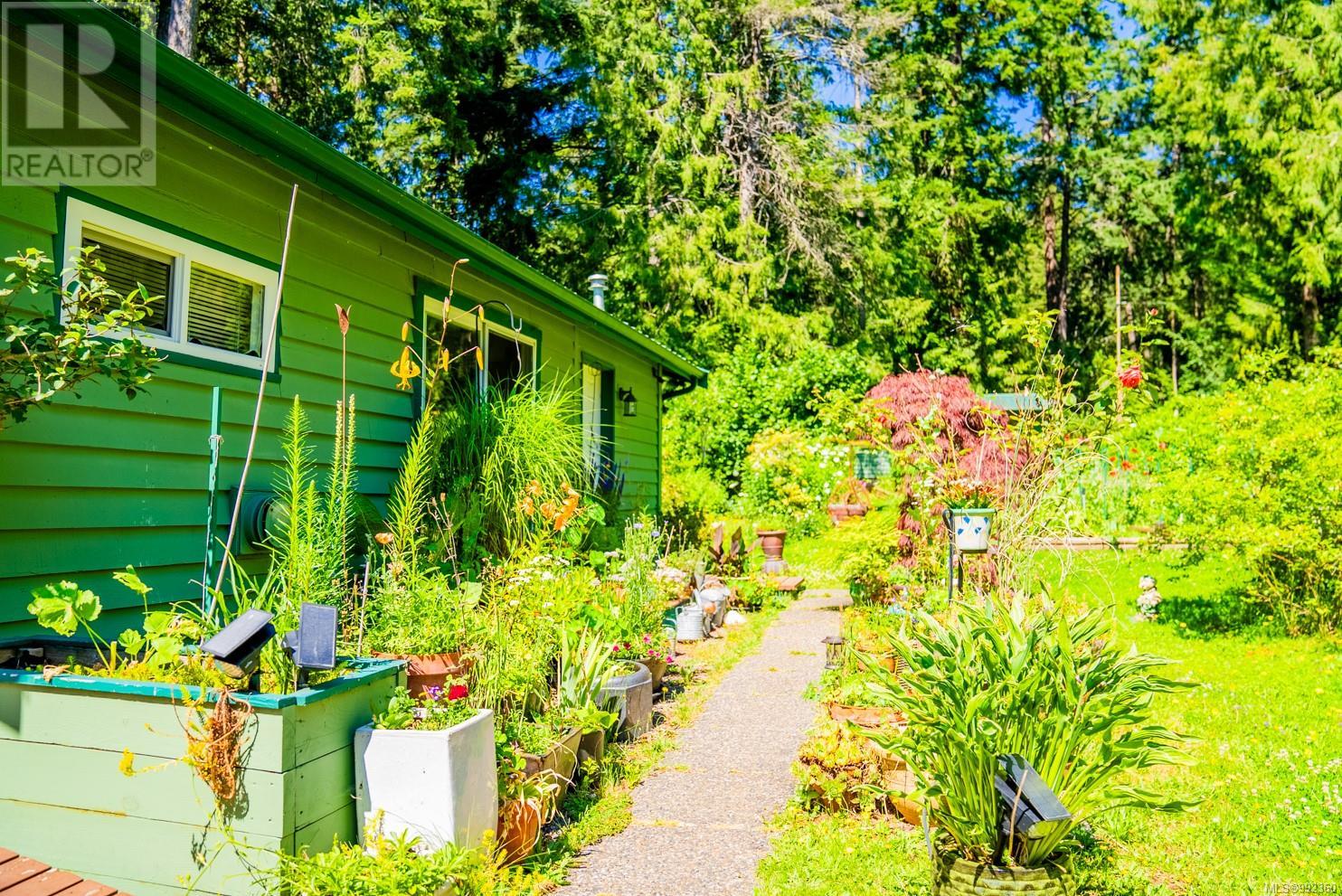  3780 Privateers Road, Pender Island