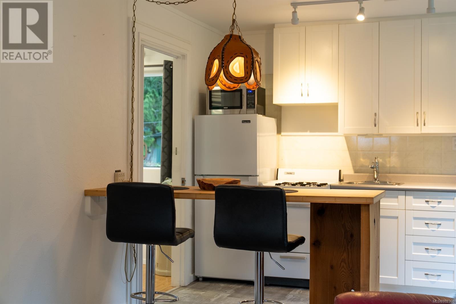  3780 Privateers Road, Pender Island