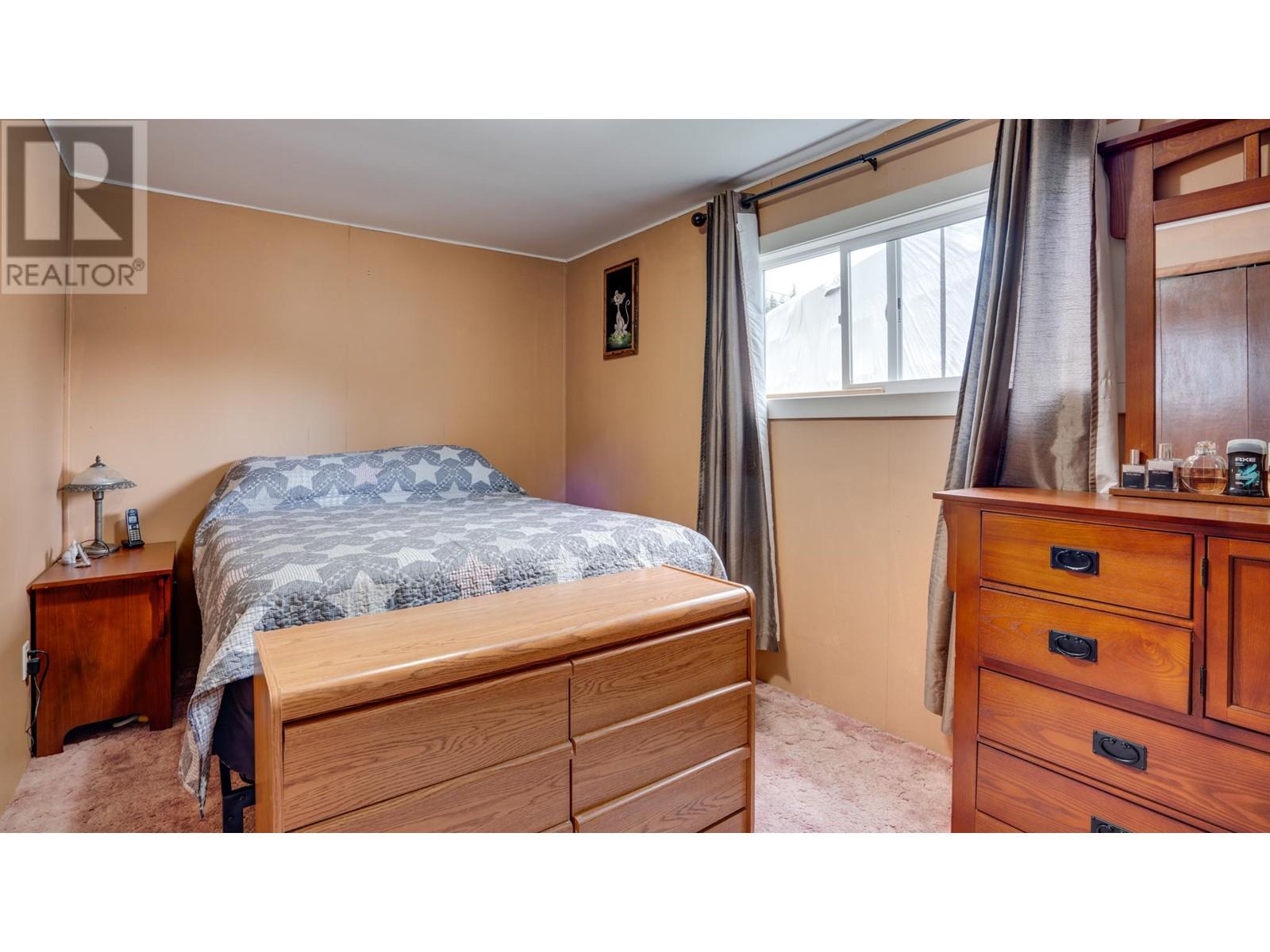 Photo 9 of 4600 50 Street Ne, Salmon Arm BC