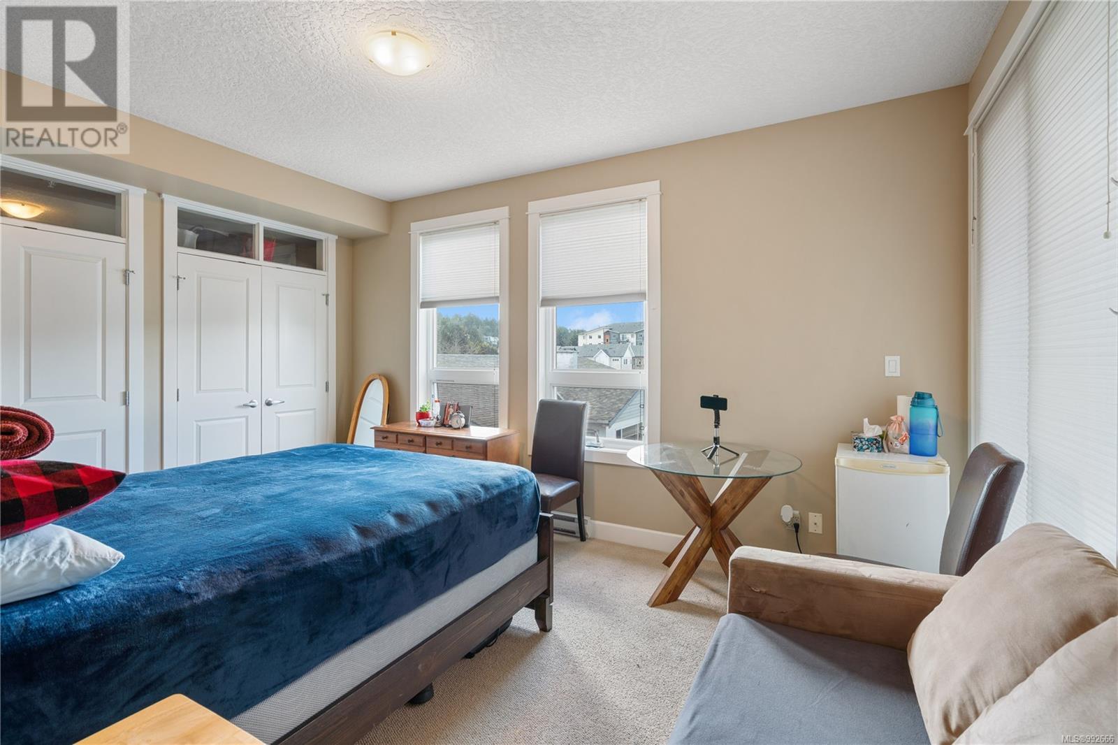 209 3220 Jacklin Rd, Langford real estate listing 992666