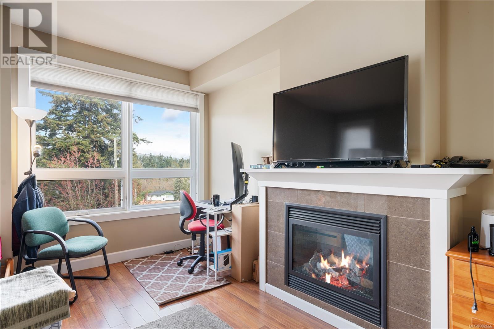 209 3220 Jacklin Rd, Langford real estate listing 992666