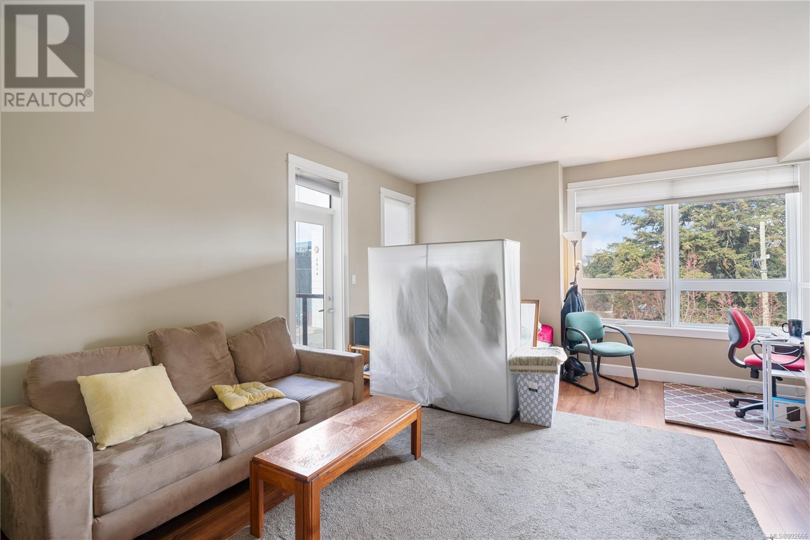 209 3220 Jacklin Rd, Langford real estate listing 992666