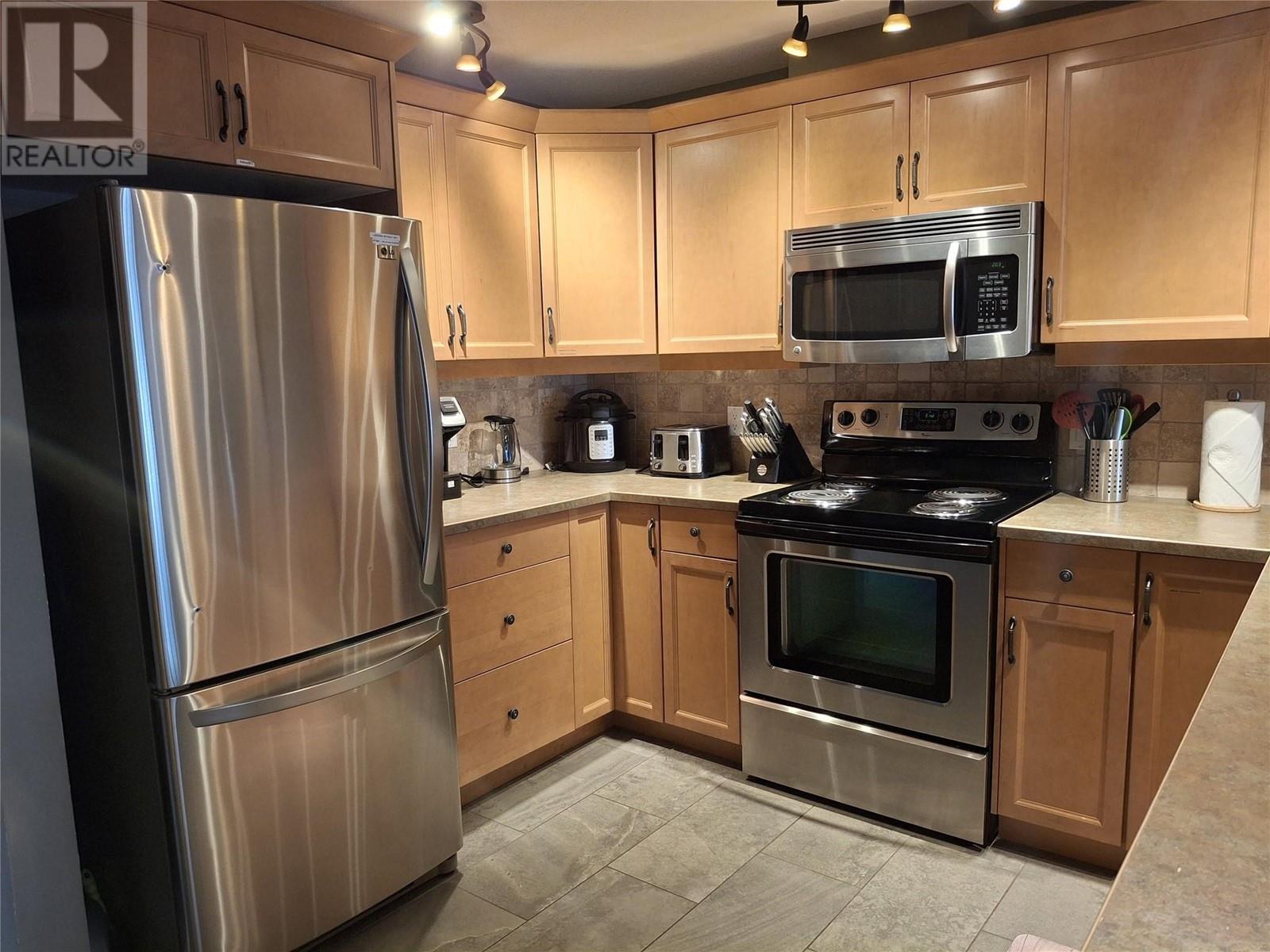 29 1134 Pine Grove Road, Scotch Creek