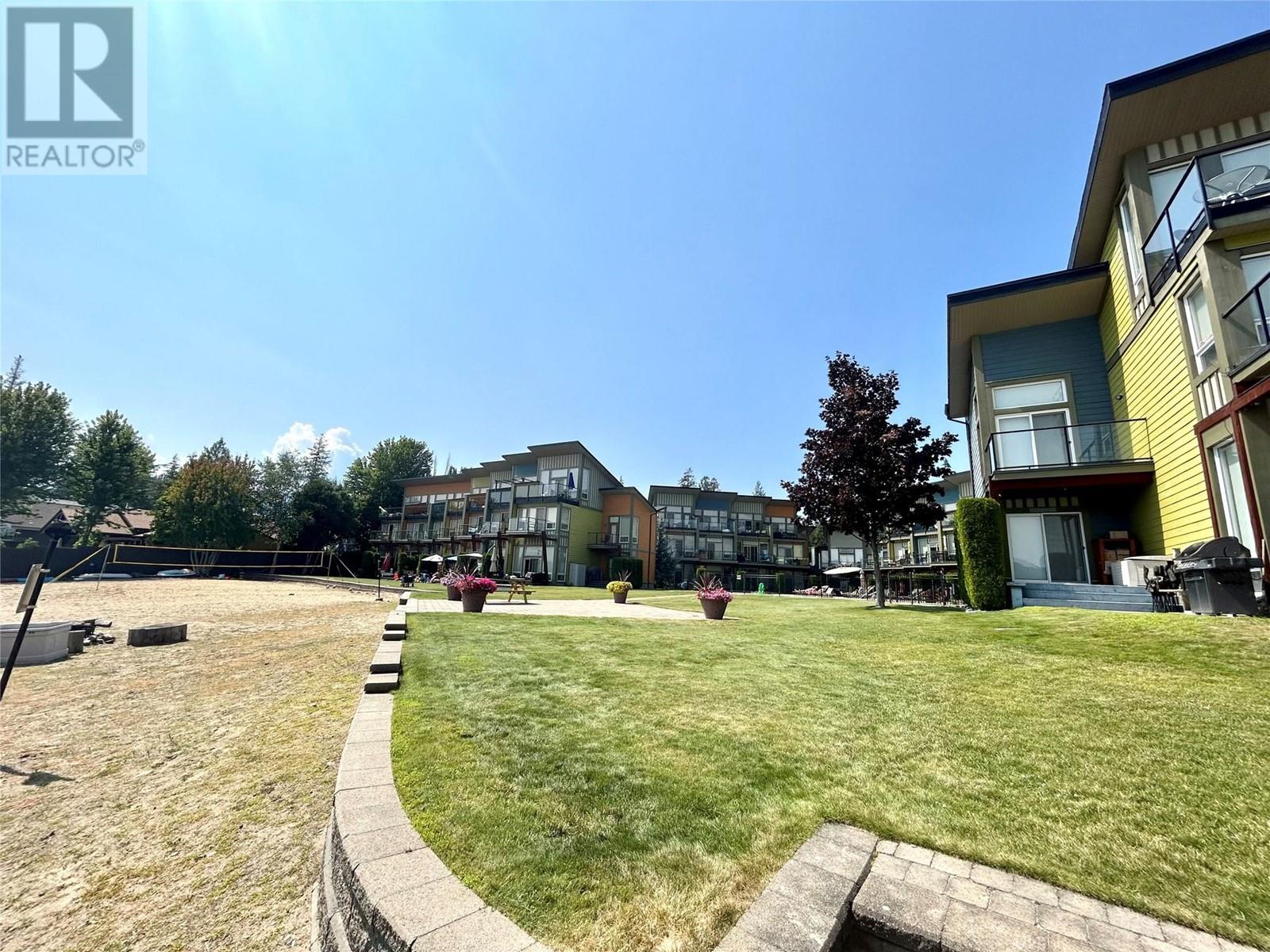 29 1134 Pine Grove Road, Scotch Creek