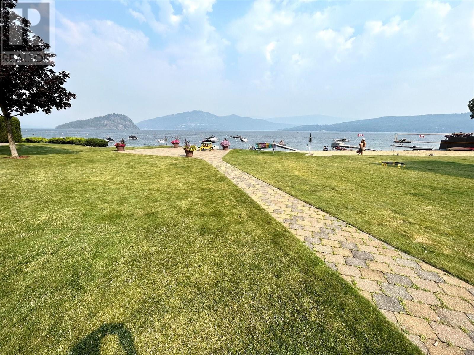 29 1134 Pine Grove Road, Scotch Creek
