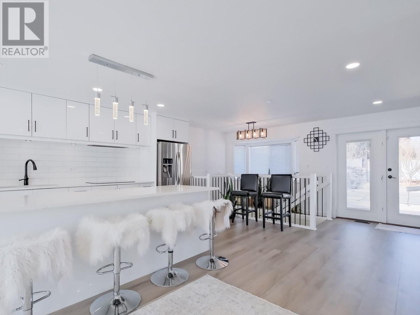 112 UPLANDS Place, Penticton