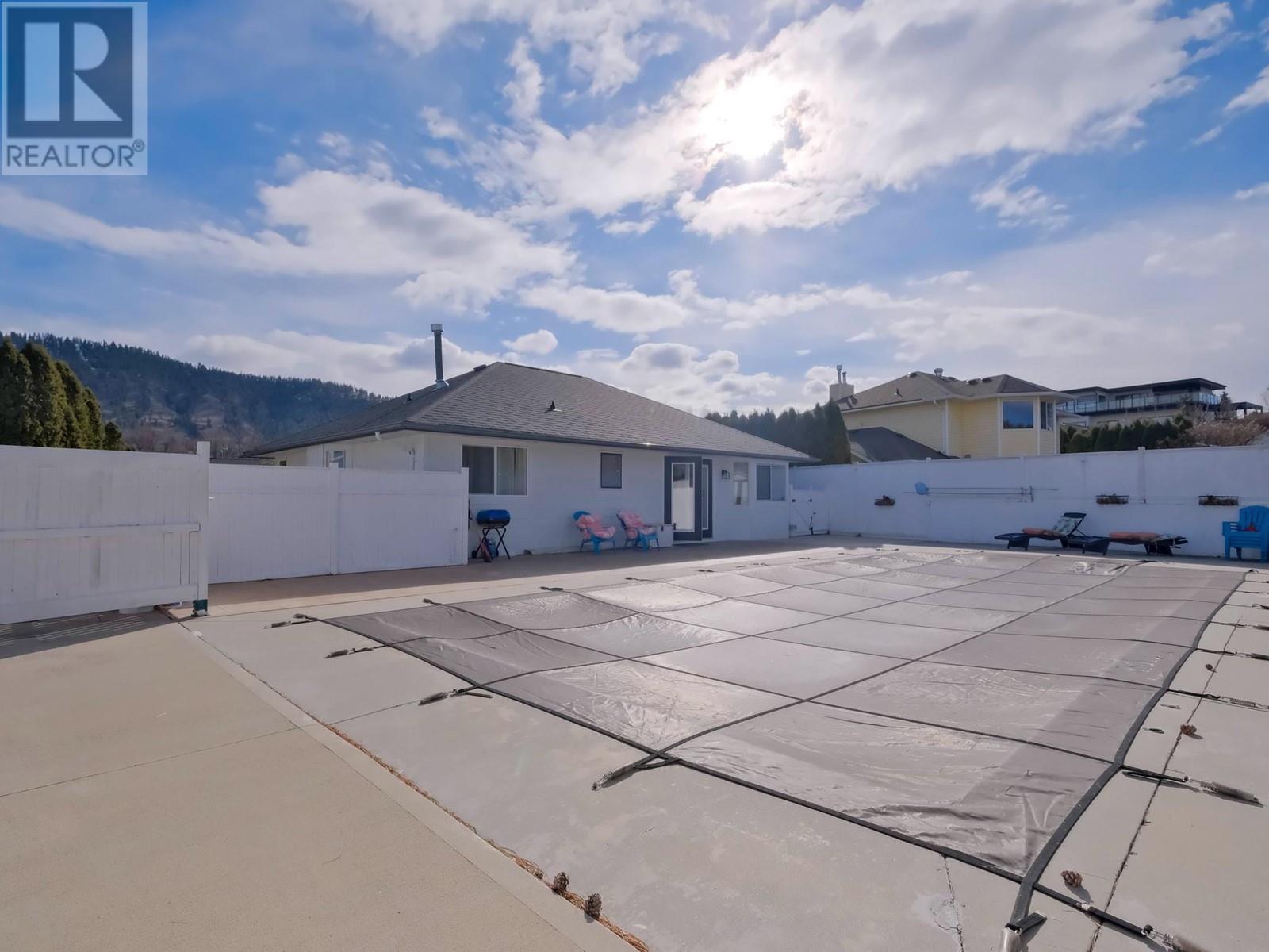  112 UPLANDS Place, Penticton
