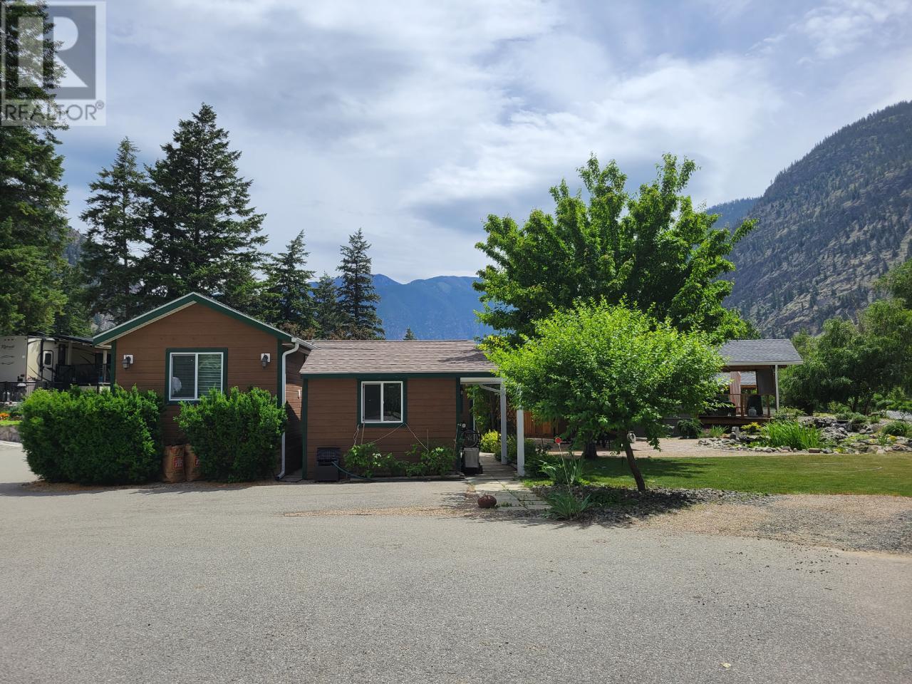 18 4354 Hwy 3 Other, Keremeos