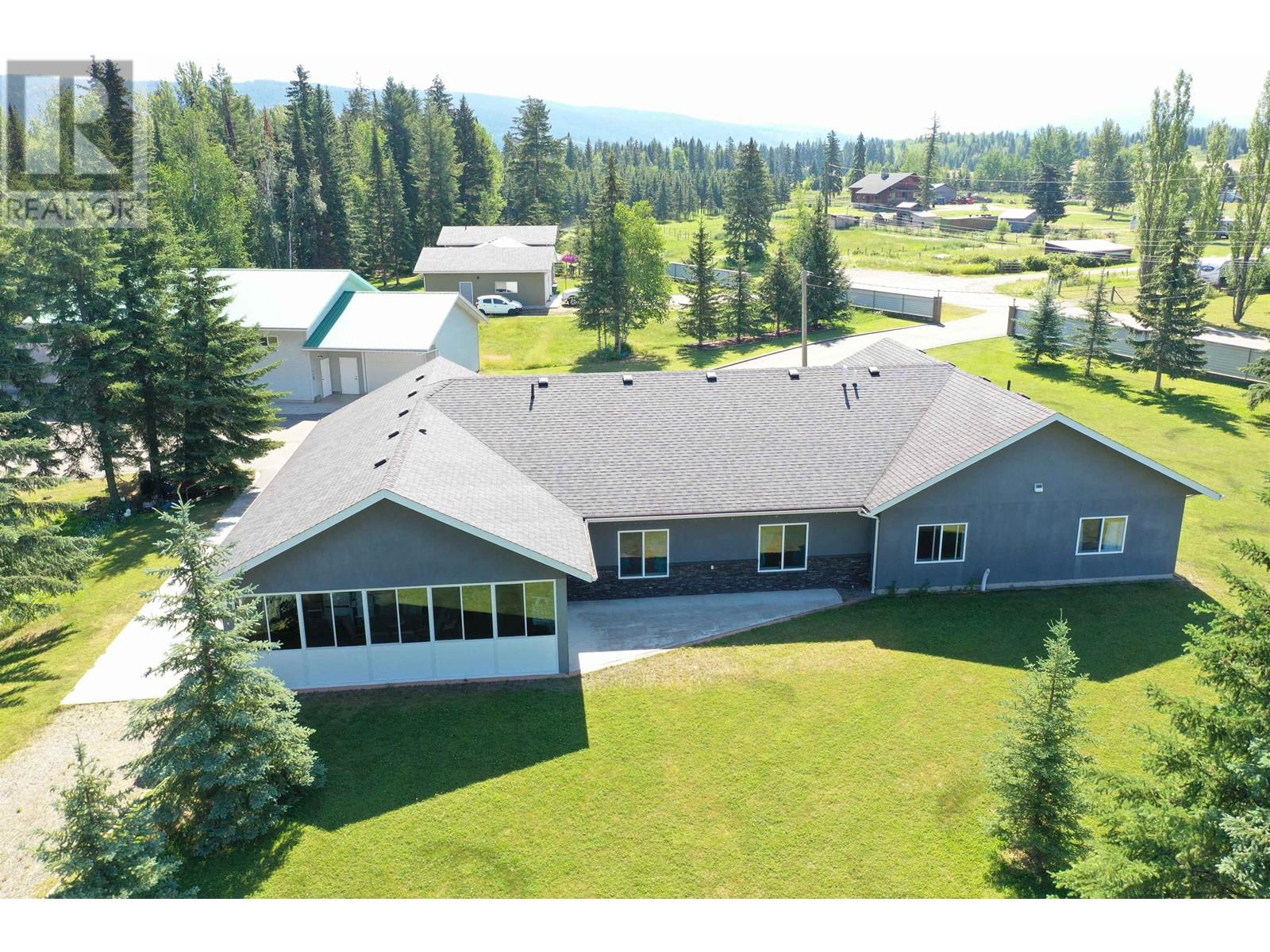 2506 LARCH AVENUE, Quesnel