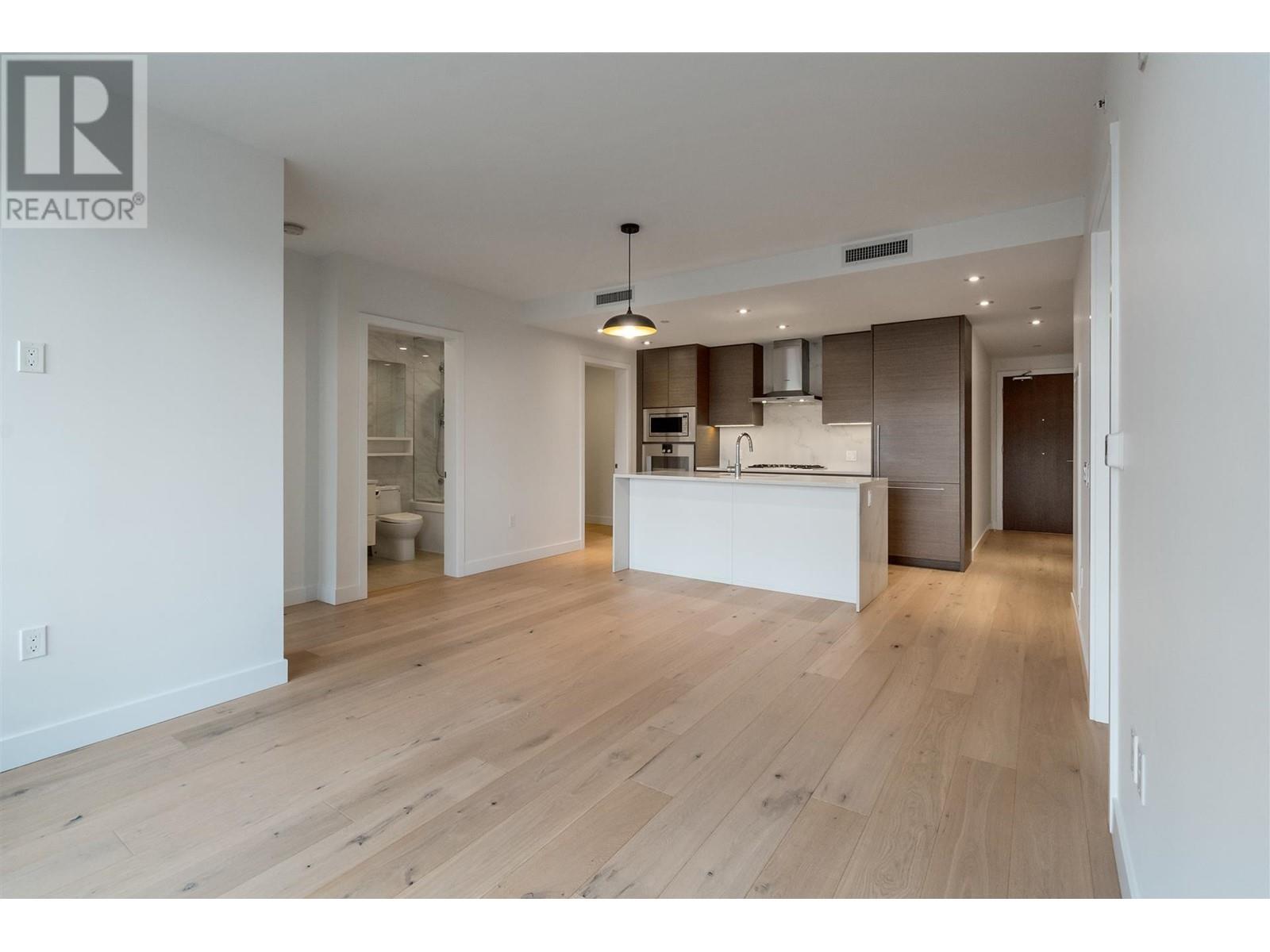207 5693 ELIZABETH STREET, Vancouver