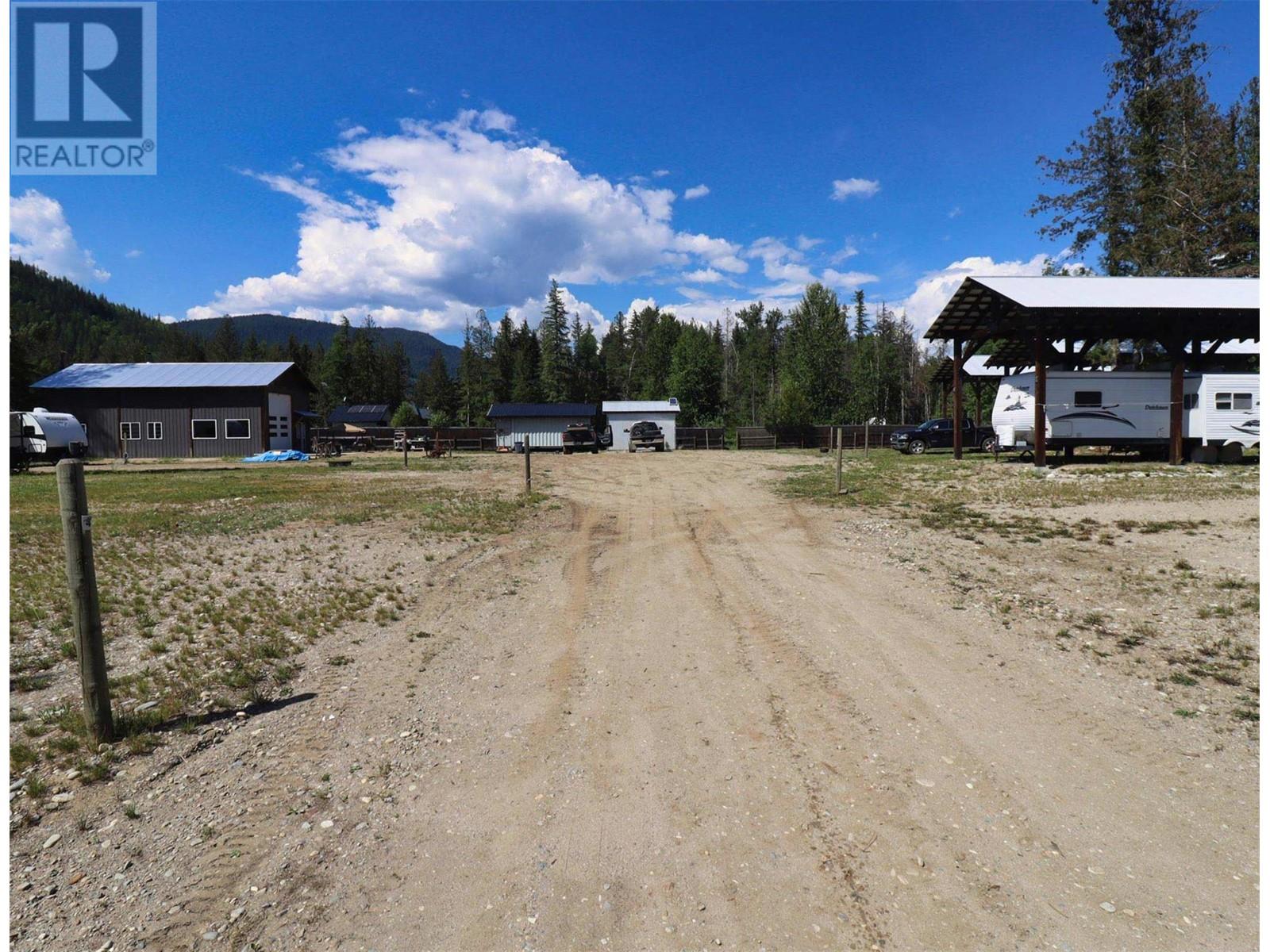 1701 Ireland Road Unit# 3, Seymour Arm