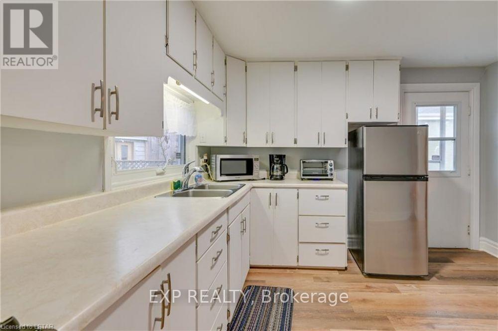 Photo 13 of 12 Cartwright Street, London East ON