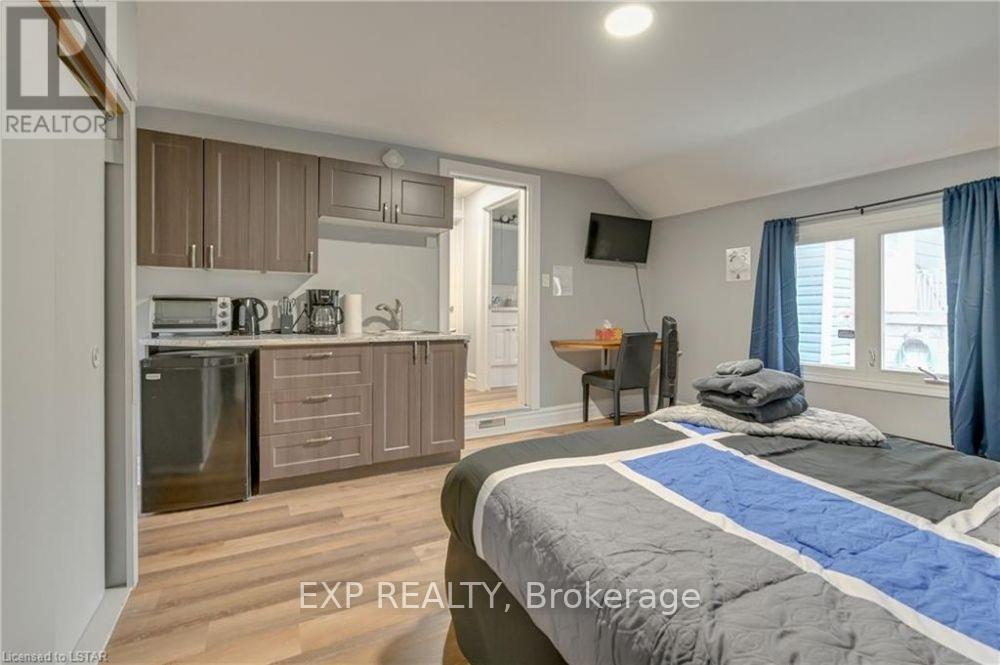 Photo 23 of 12 Cartwright Street, London East ON