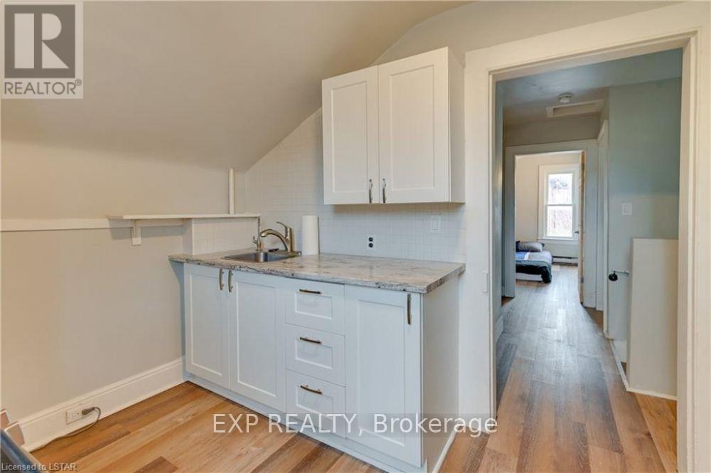 Photo 28 of 12 Cartwright Street, London East ON