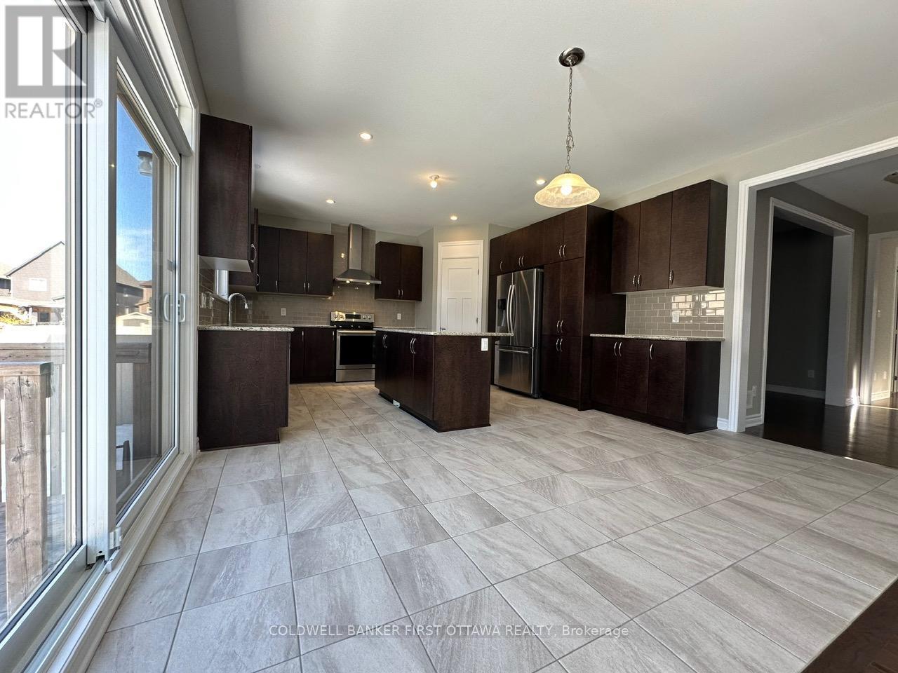 Photo 12 of 620 Sora Way, Ottawa ON