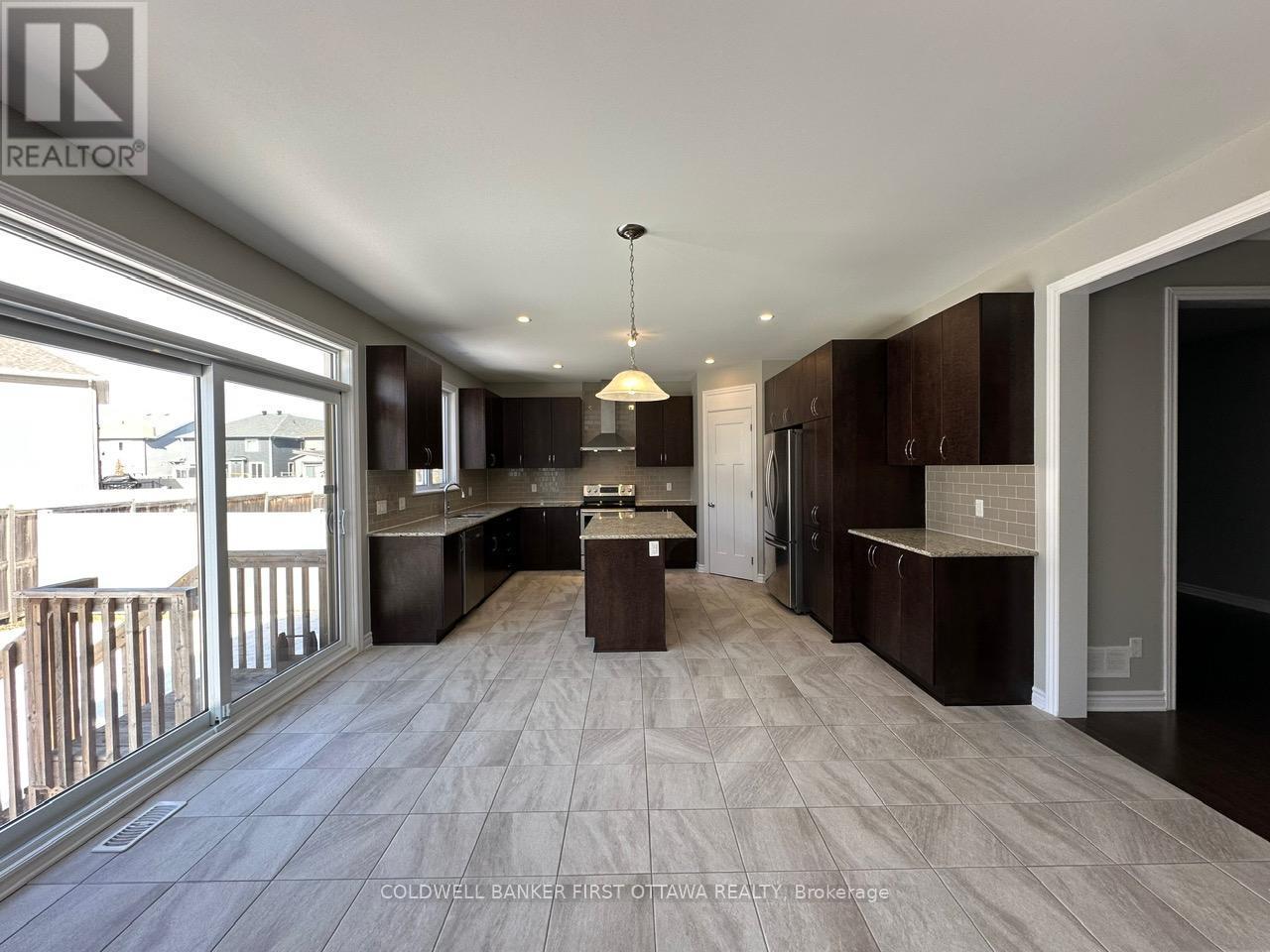Photo 13 of 620 Sora Way, Ottawa ON