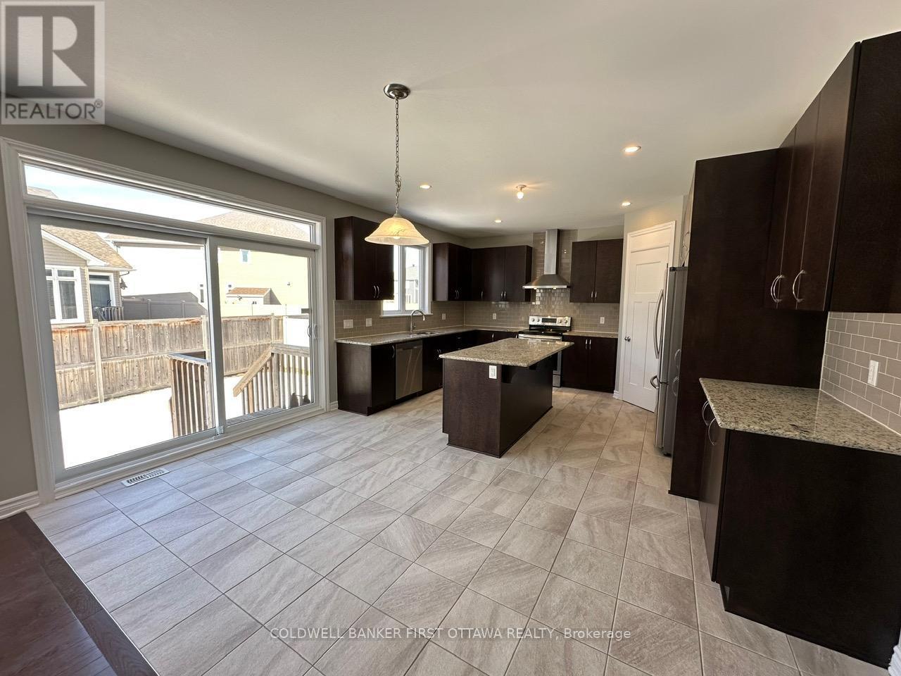Photo 9 of 620 Sora Way, Ottawa ON