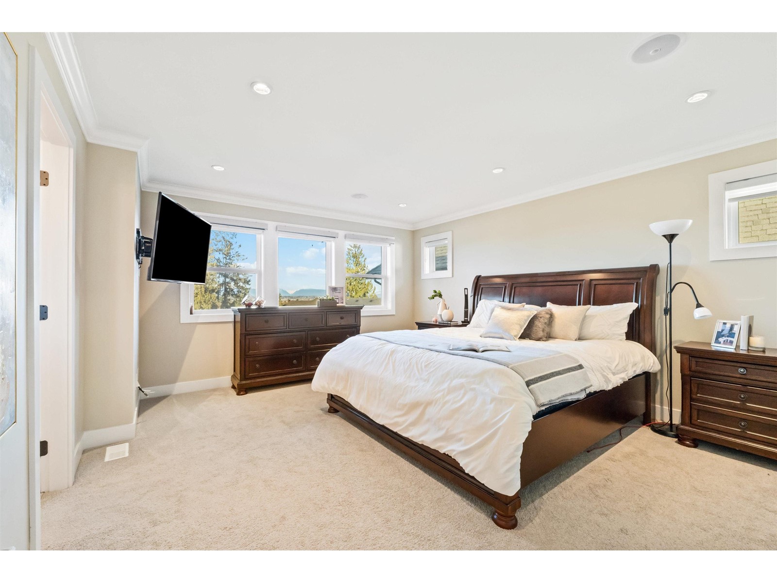 Photo 16 of 15733 Wills Brook Way, Surrey BC