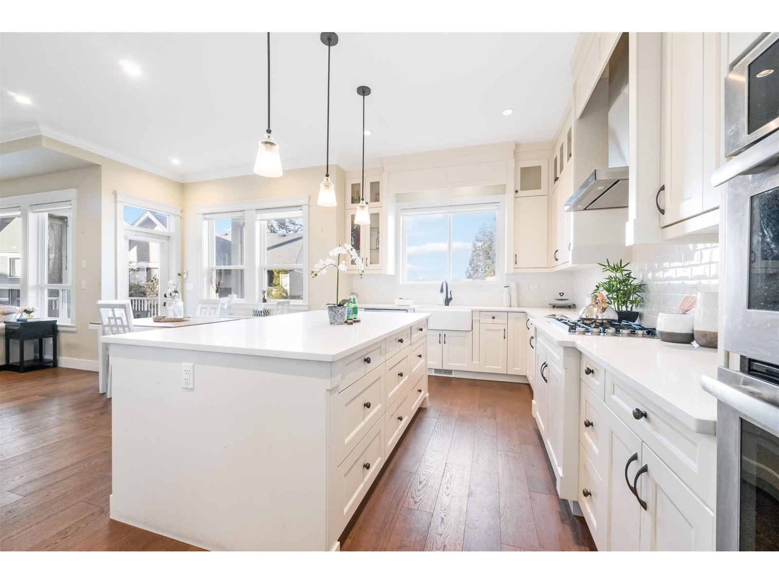 Photo 5 of 15733 Wills Brook Way, Surrey BC