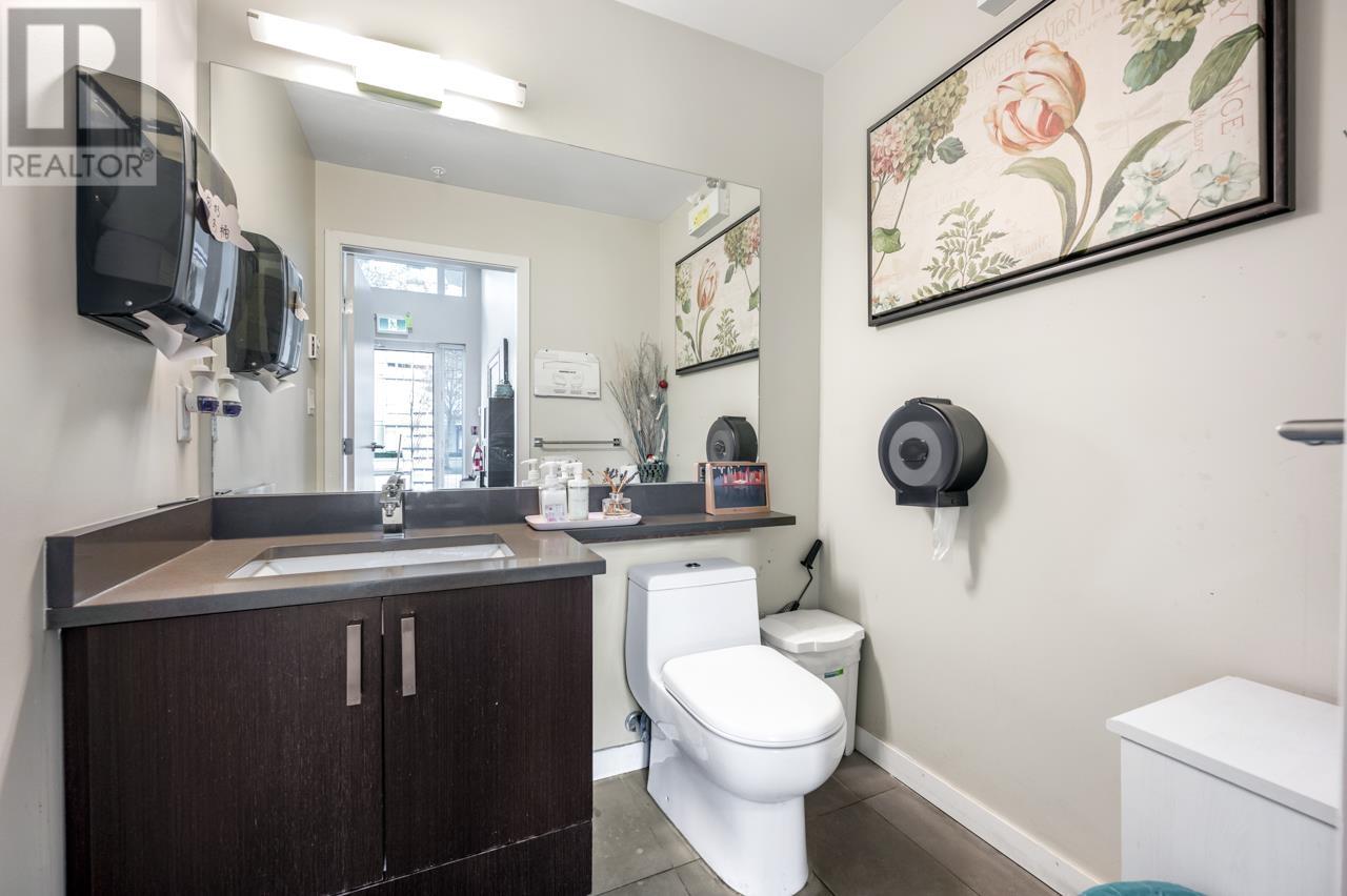 #105-7117 ELMBRIDGE Way, Richmond