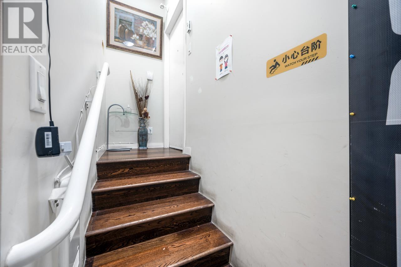 #105-7117 ELMBRIDGE Way, Richmond