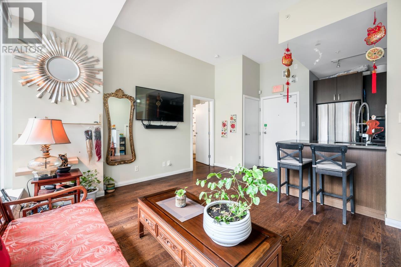 #105-7117 ELMBRIDGE Way, Richmond