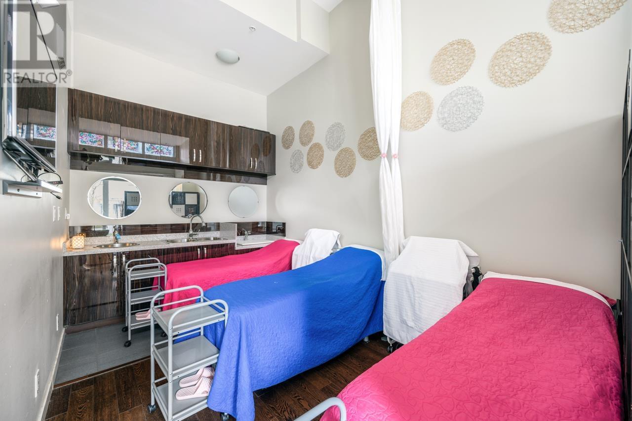 #105-7117 ELMBRIDGE Way, Richmond