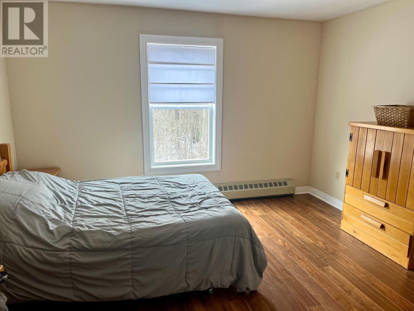 #UNIT 205 6216 RTE 11 - 21