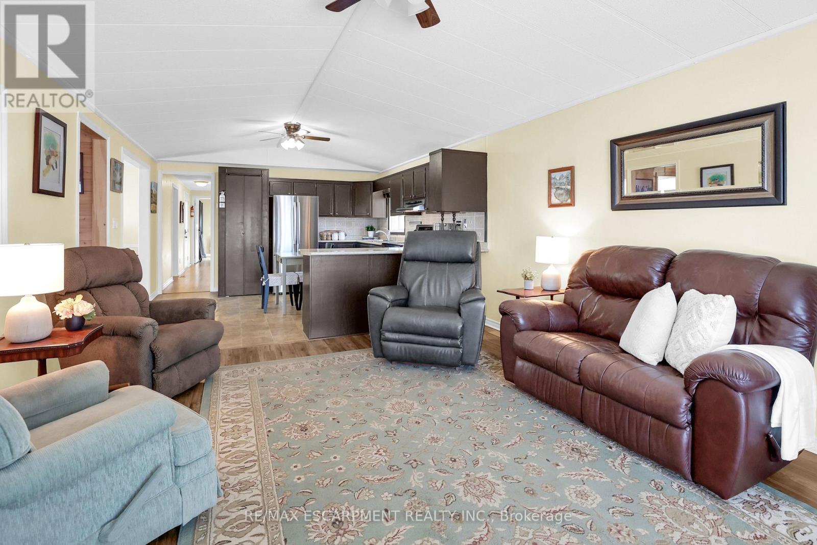 Photo 37 of 135 3033 Townline Road, Fort Erie ON
