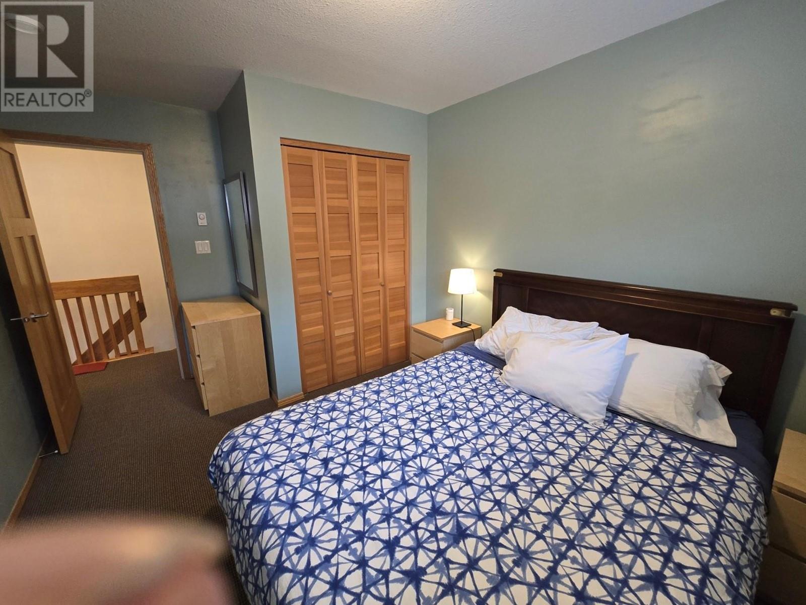 310 2030 PANORAMA Drive, Panorama